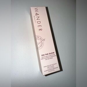 Wander Beauty On-The-Glow Blush and Illuminator - coral rose